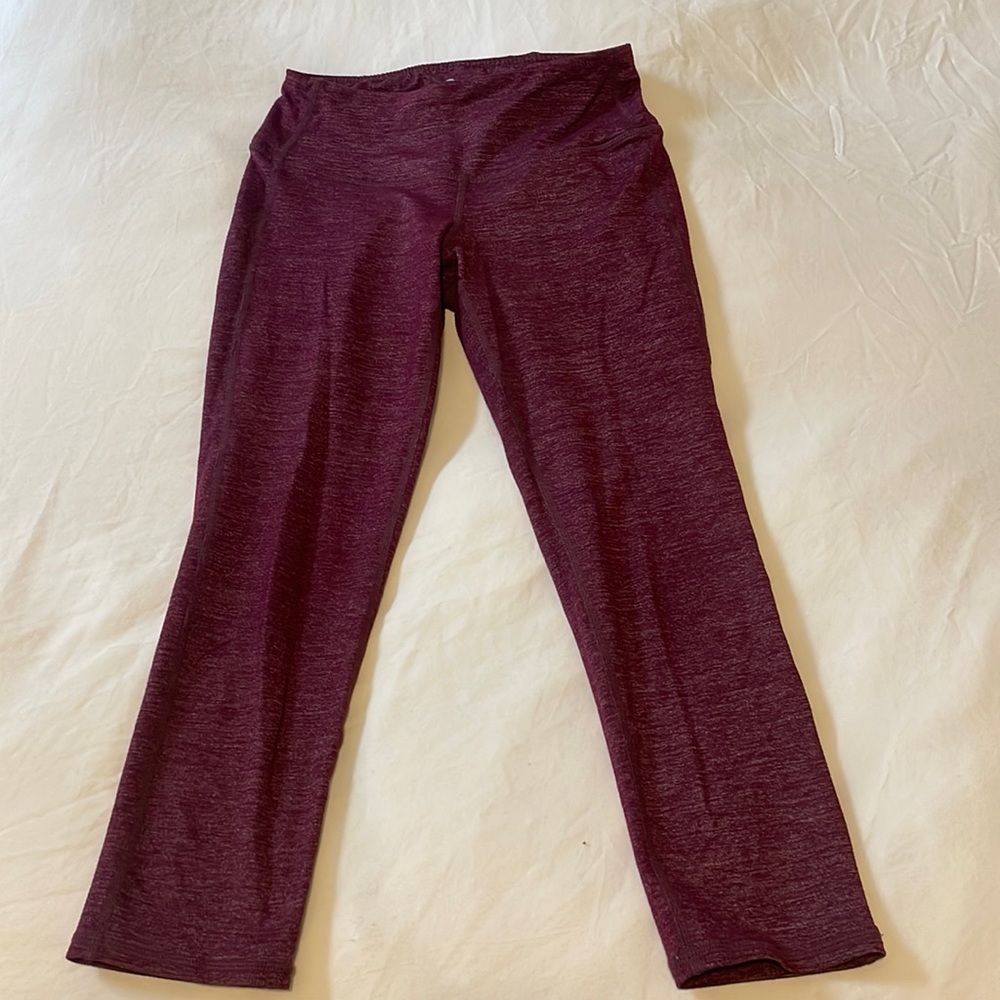 Women’s Athleta Capri Legging, XXS, Maroon